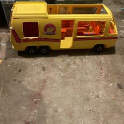 vintage 1970 Mattel Barbie Country Camper. 