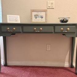 Ladies Writer Desk / Entry Table
