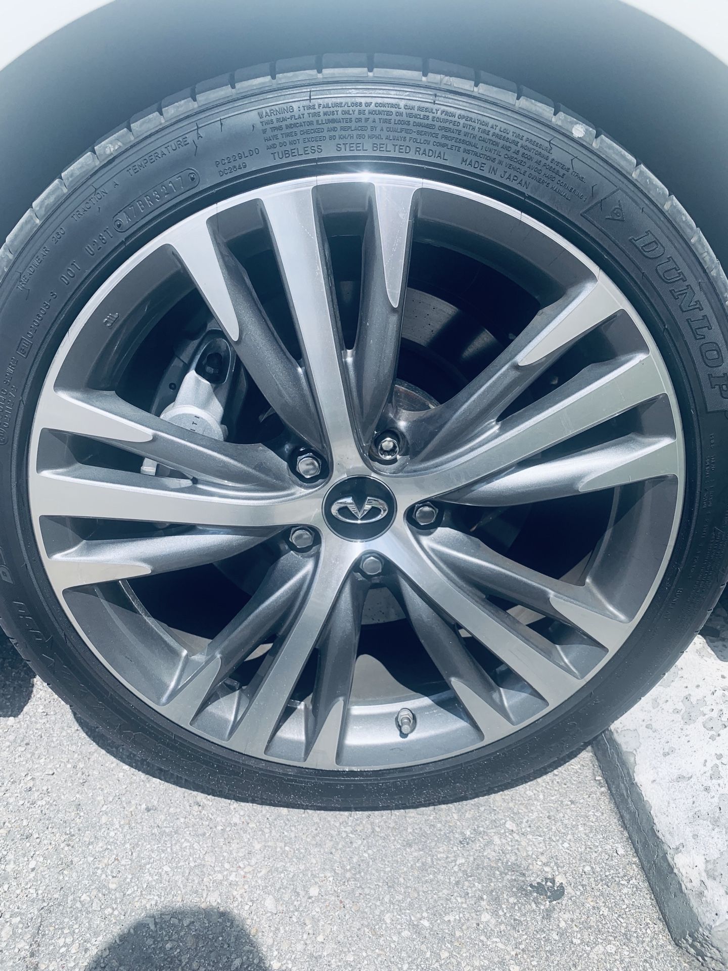 Looking for a similar rim Infiniti q50s 2018 3/-302-1499