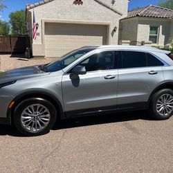 2025 Cadillac XT4 premium luxury SUV