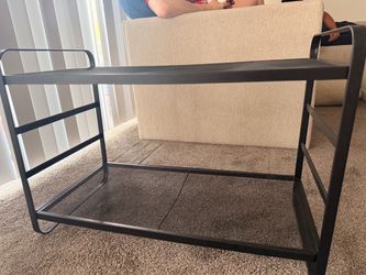 Metal shoe rack