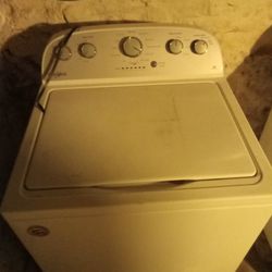 Whirlpool Washer Dryer Set