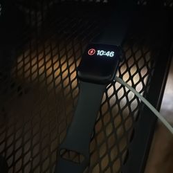 Apple Watch SE 2nd Gen Brand New