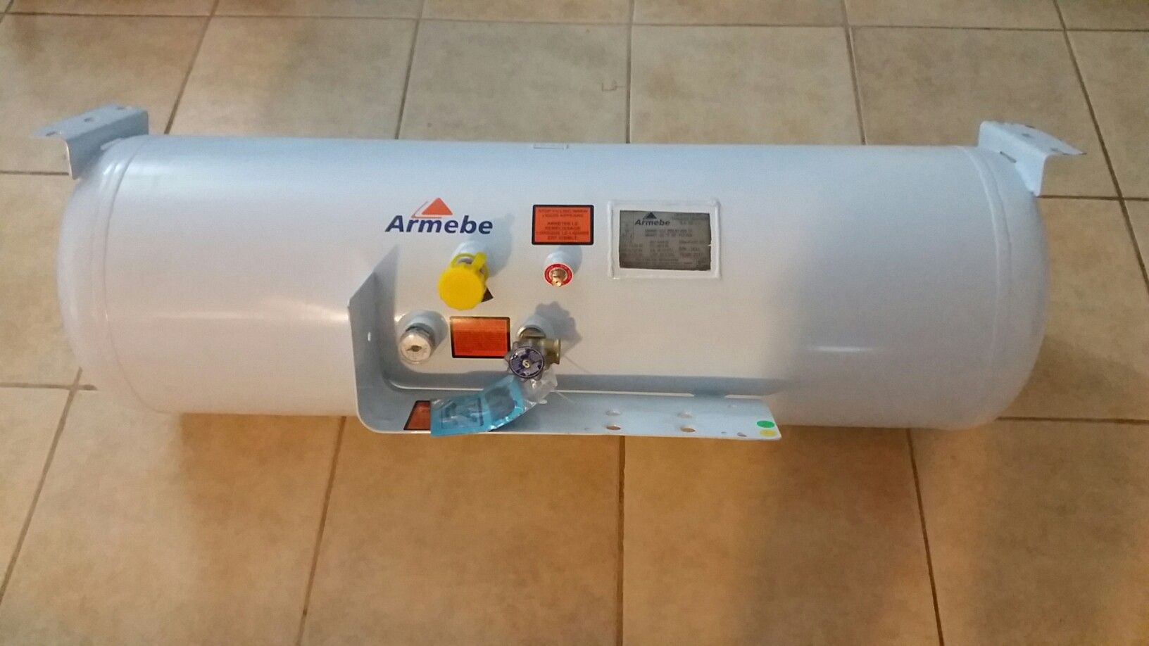 Recreational propane tank