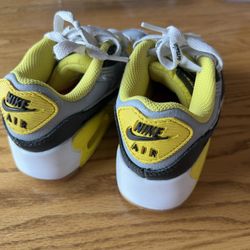 Kids NIKE Air Max 90 LTR go the extra smile colorblock yellow sneakers 13c  Like New