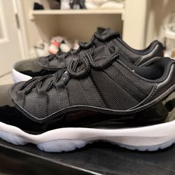 Space Jam 11 Lows  Size 9.5 