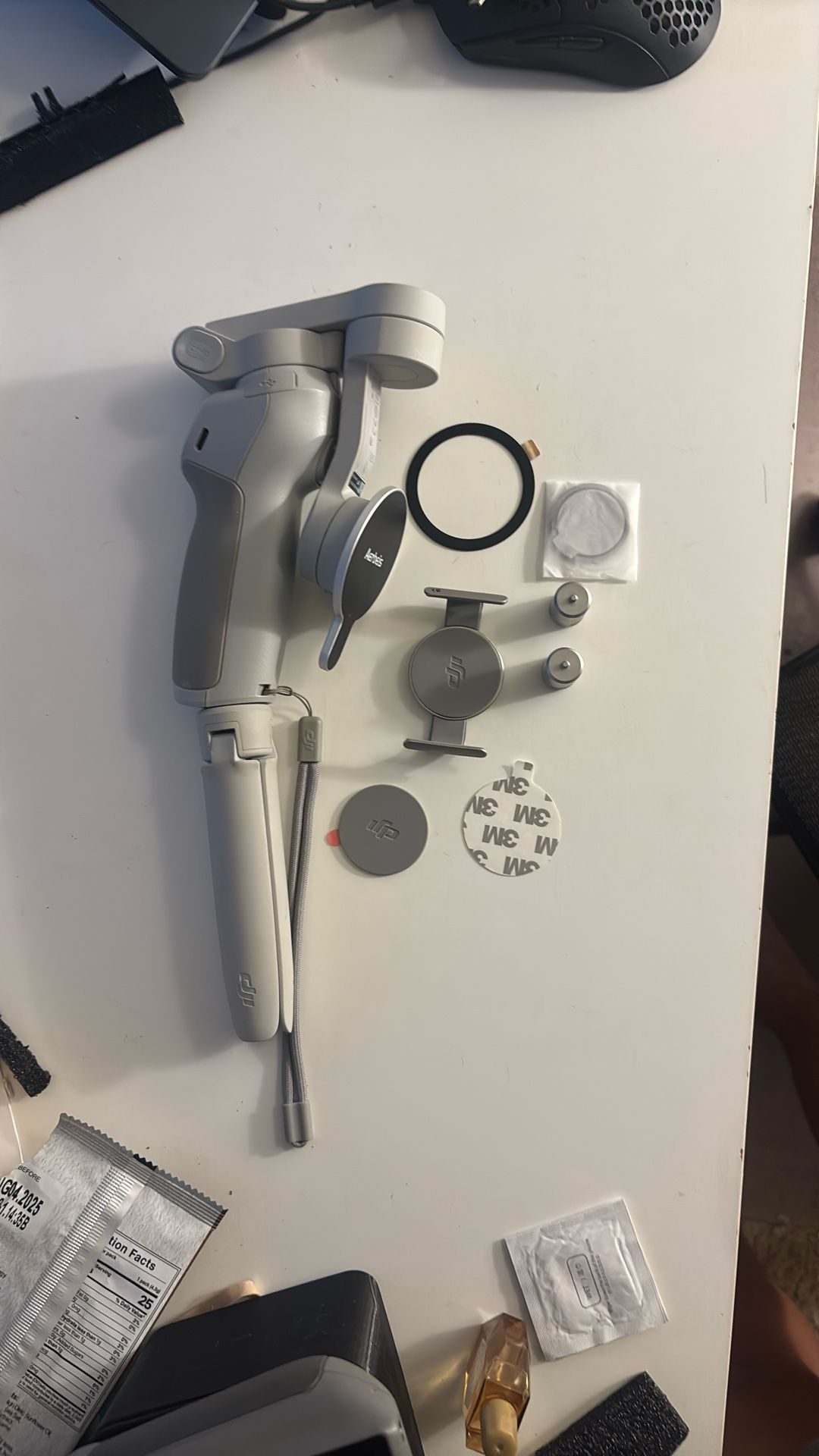 DJI Osmo Mobile 4