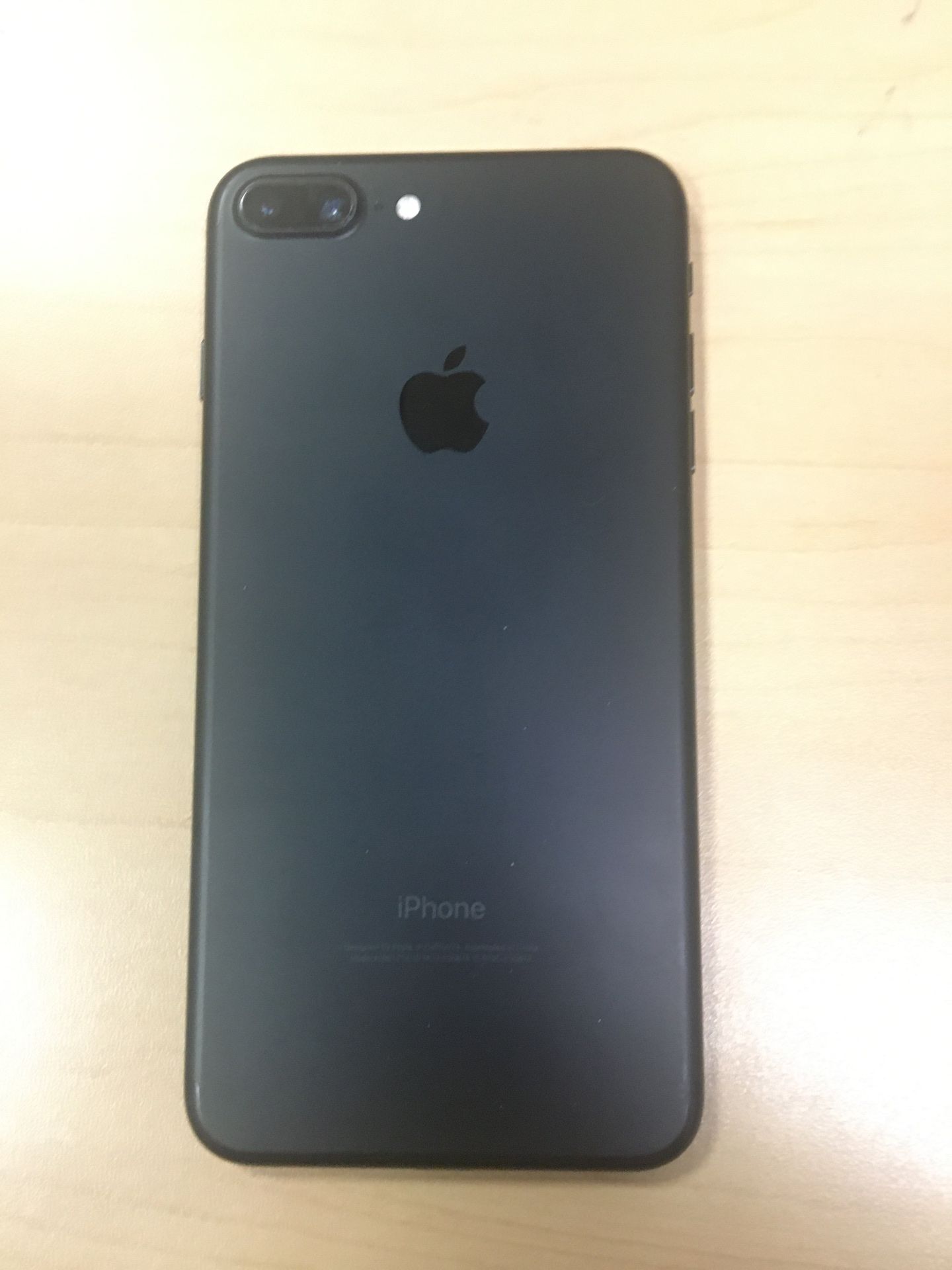 iPhone 7 Plus 32gb UNLOCKED with 6 months warranty