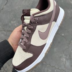 Nike Dunk Low Plum Eclipse Size W9.5