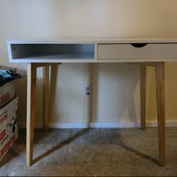 White Desk