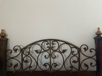 Decorative Metal Headboard