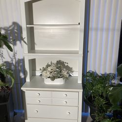 3 Drawer Chest & Hutch by Lea Furniture