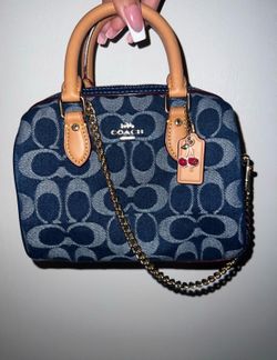 Coach mini  Rowan cherry collection