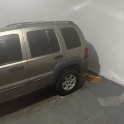 2004 Jeep Liberty