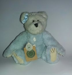 Older 1990's Boyds Bear ~ Gwain