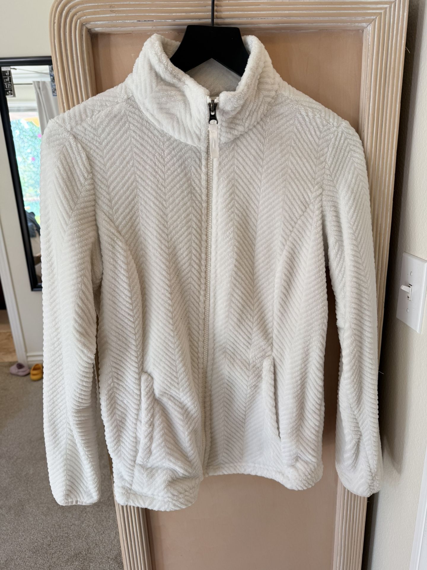 Women’s Fleece Jacket - Small