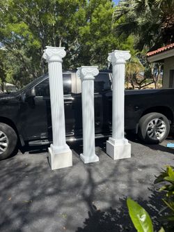 Elegant White Event Columns / Greek Pillars (Set of 3) – Wedding, Party, Decor
