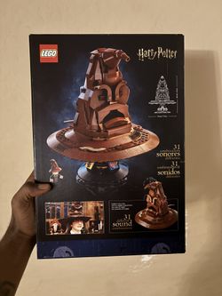 LEGO Harry Potter Talking Sorting Hat