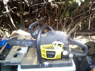 Gas powered chainsaw 14"