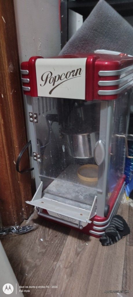 Popcorn Maker