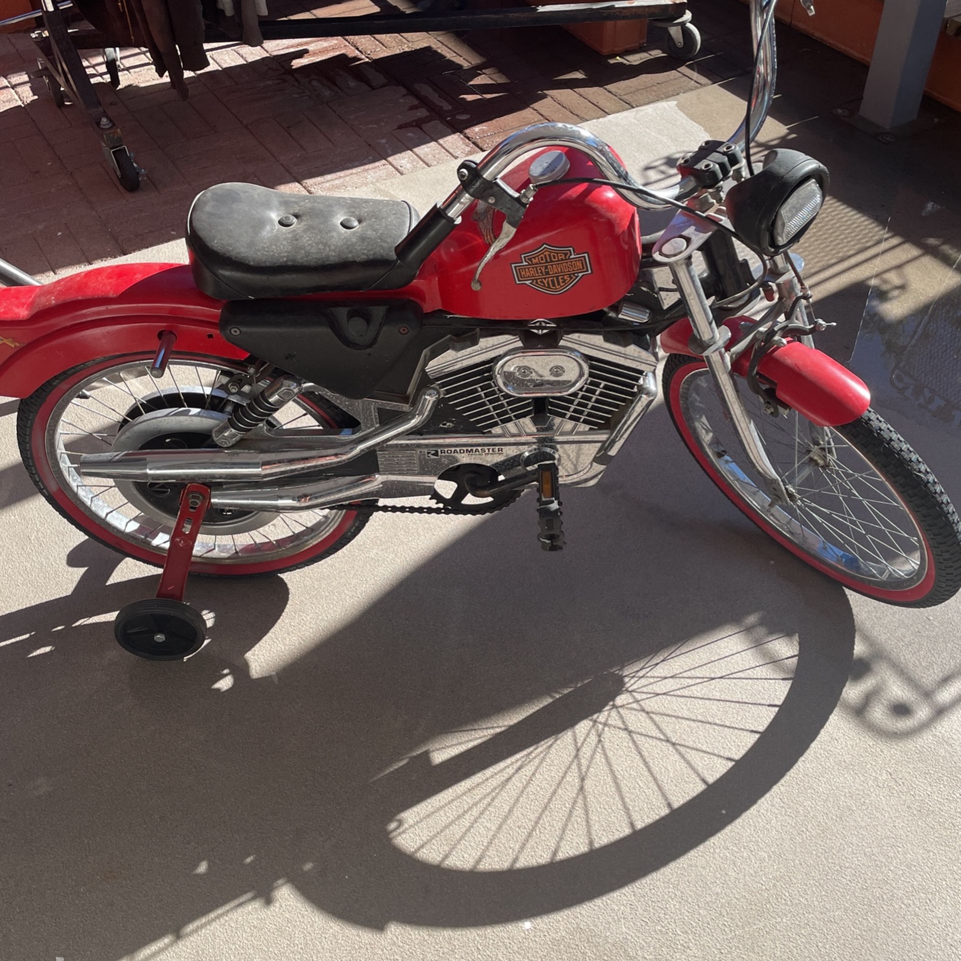Harley Bike With Training Wheels 
