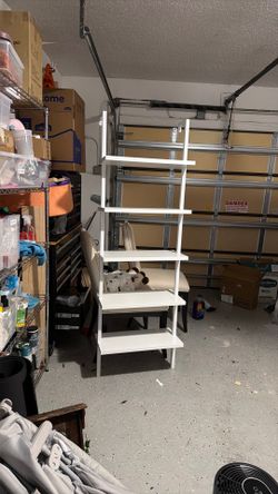 Wall-Anchor Shelves white