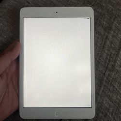 iPad Mini 2 White 16GB READ DESCRIPTON