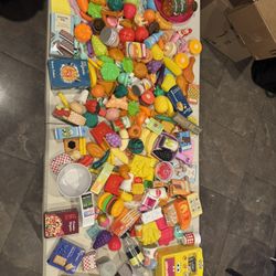 A Whole Set Of Play Pretend Food