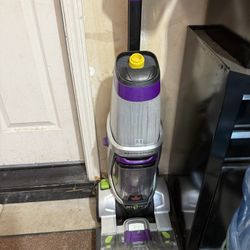Bissell ProHeat 2X Revolution Pet Pro carpet cleaner