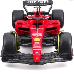 Bburago 1:24 scale die-cast set featuring the Ferrari SF-23 from the 2023 season