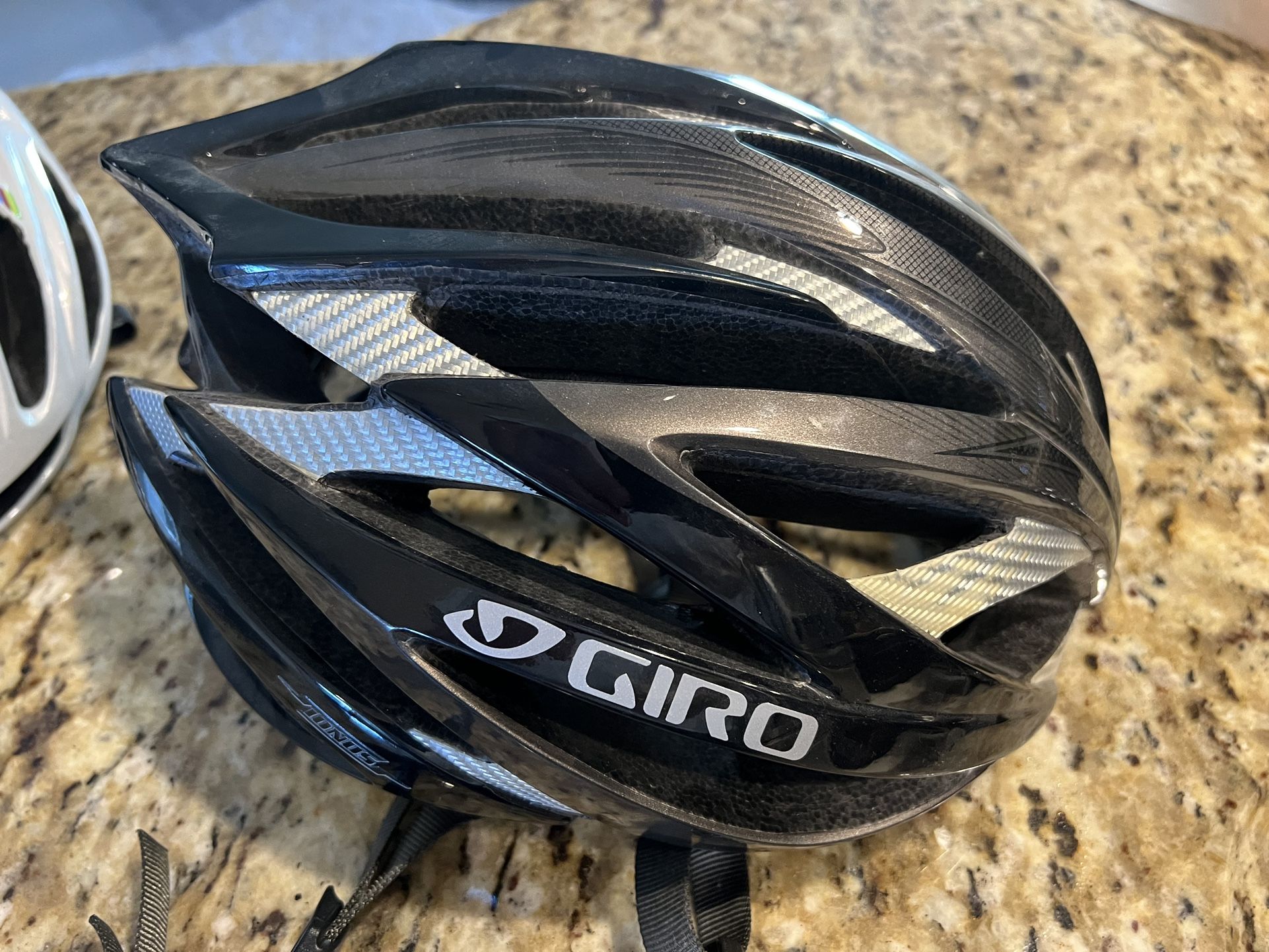 Giro Road bike helmet - Large - 59-63cm