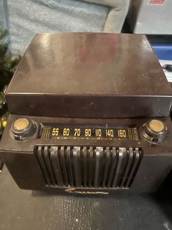 Vintage Emerson Radio