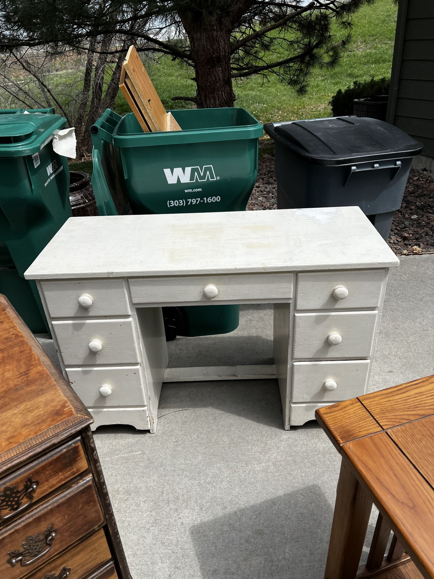 FREE Secretary Desk - Pickup Only