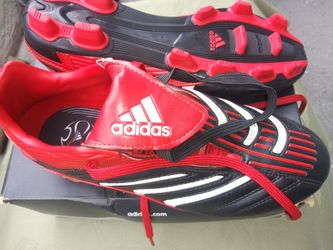 SOCCER SHOES for kids