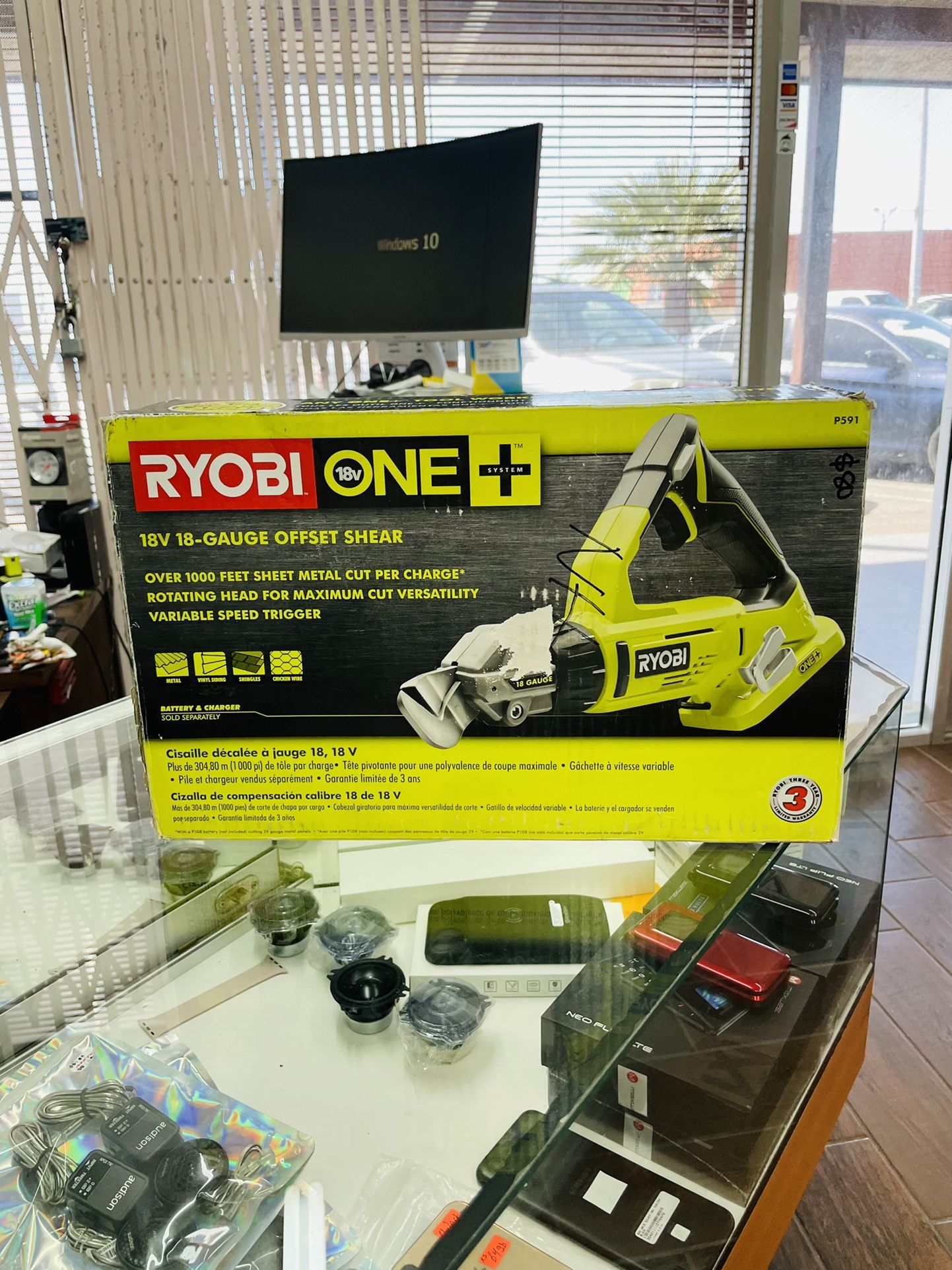 RYOBI ONE+ 18V 18 Gauge Offset Shear (Tool Only)
