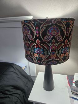 Pair of end/side table lamps
