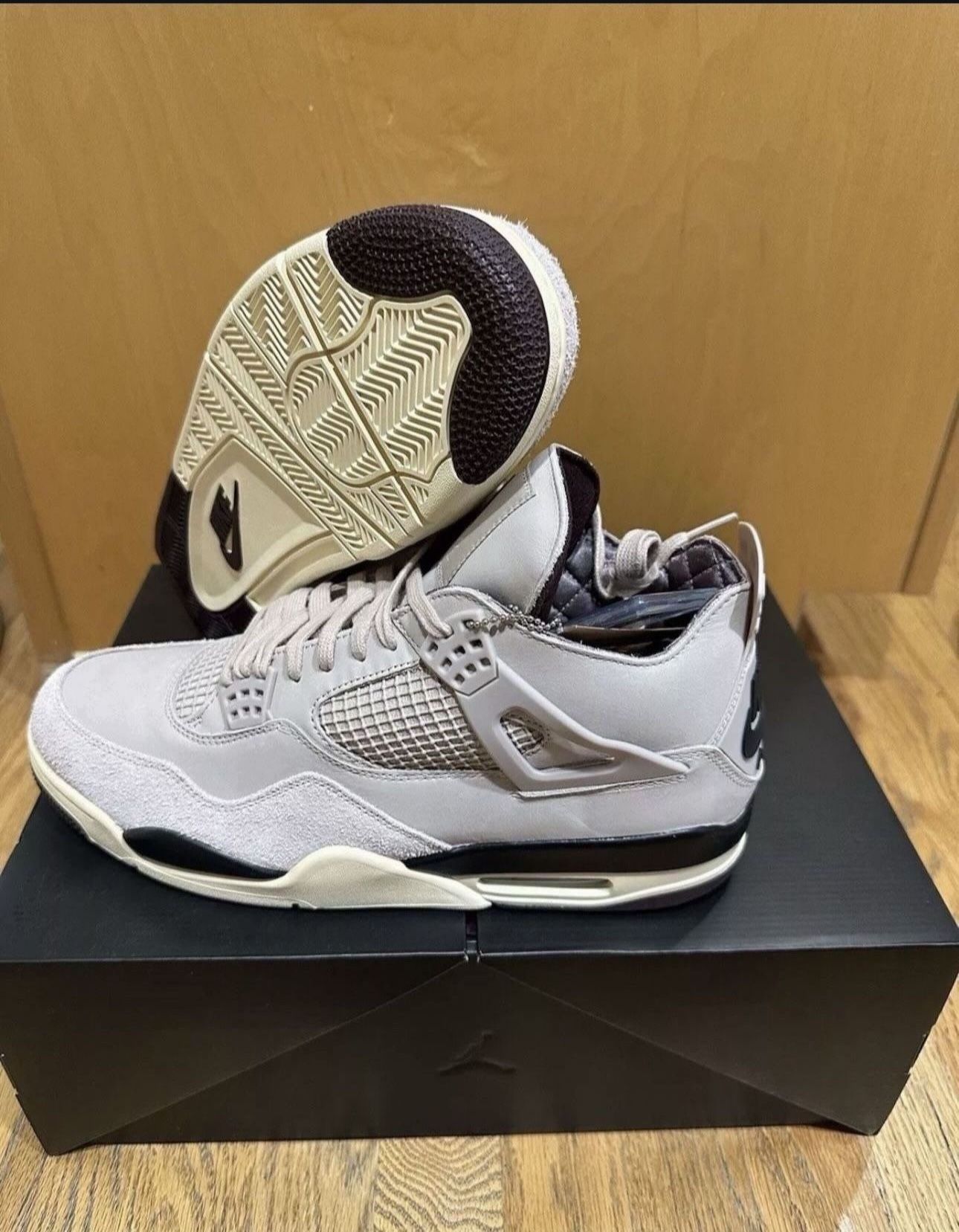 Air Jordan 4 Retro x A Ma Maniere W.Y.W.S FZ4810-200 Size 13.5 Womens/ 12 Mens Brand New