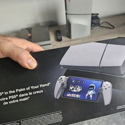 Play Station Portal  And P.s 5 