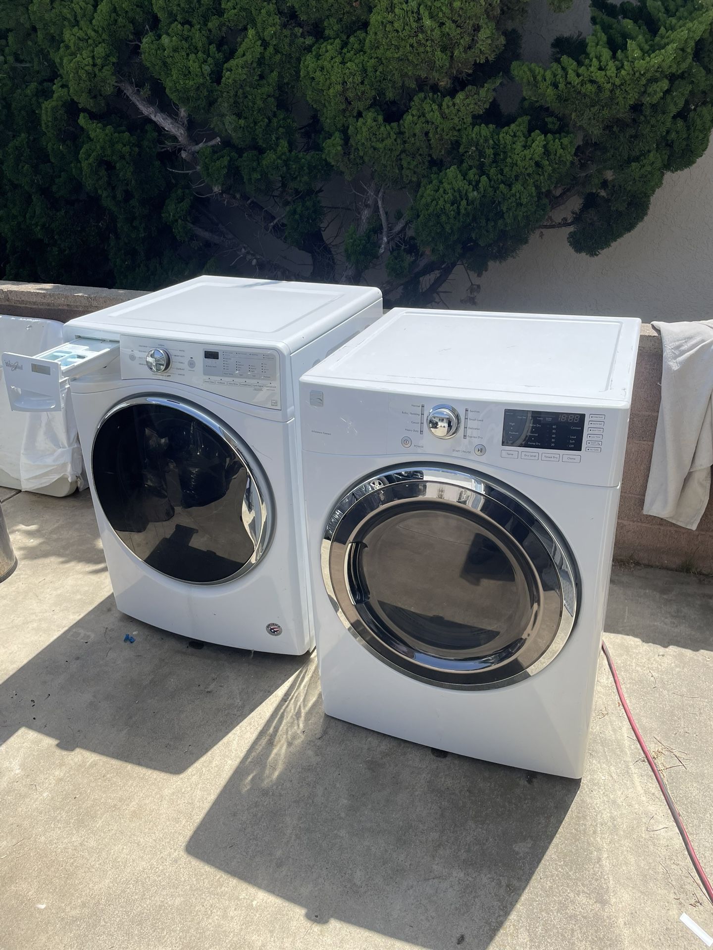 Whirpool Washer And The Kenmore 91282 gas dryer 500