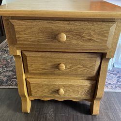 Amish End table