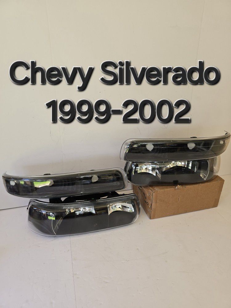 Chevy Silverado 1999-2002 Headlights 