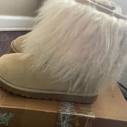 Sz 8 Uggs 