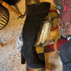 Brand New Women Boots Black