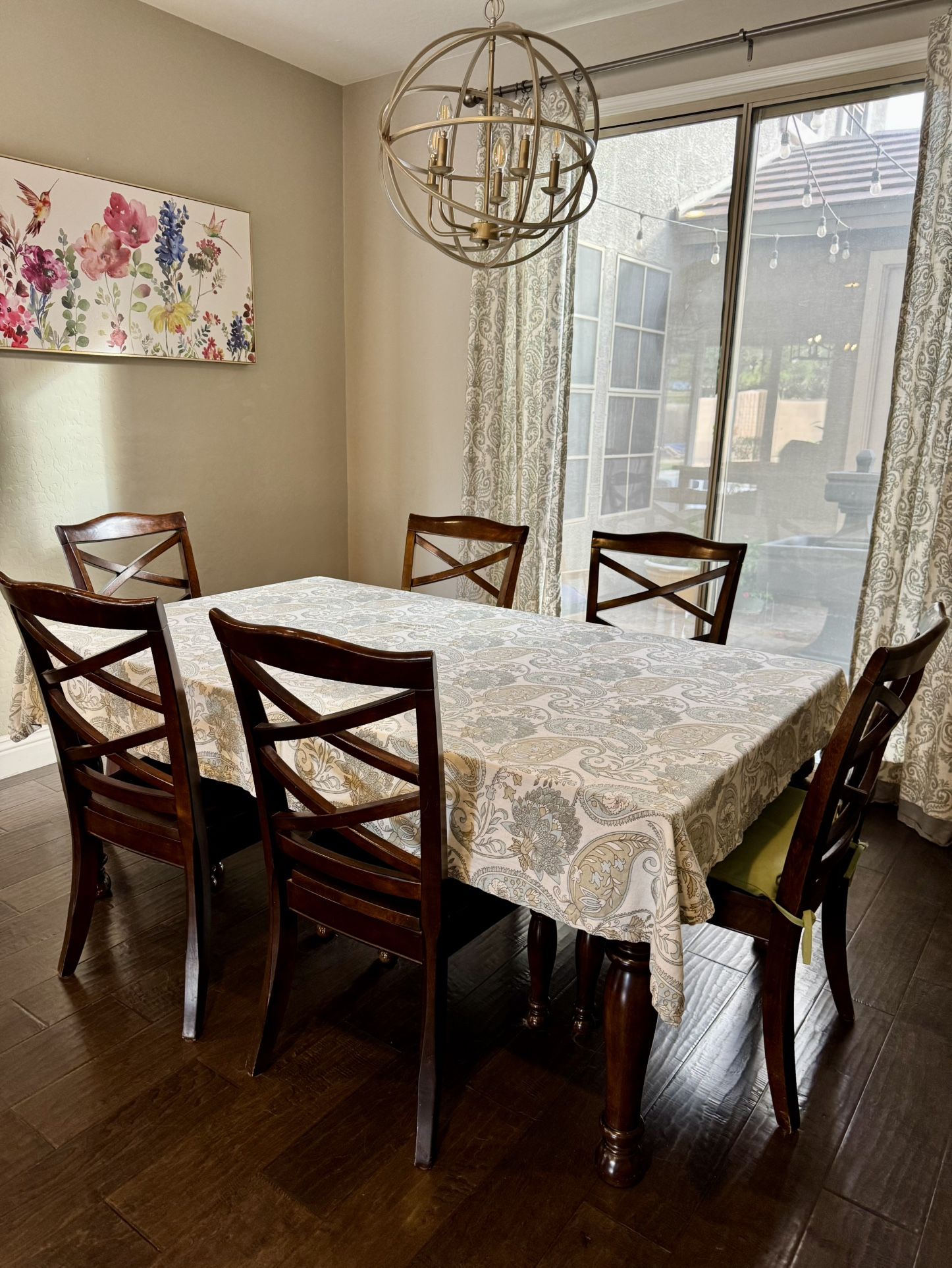 Wooden Dining Table Seats 6
