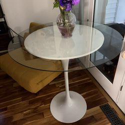 Beautiful Bistro Table W/ Glass Top