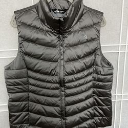 North Face silver down vest   Ex.Lg.