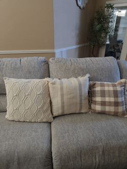Set of 3 Decorative Throw Pillows