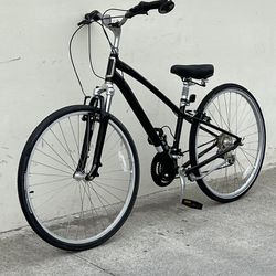 Specialized Hybrid Bike 700 Wheels 