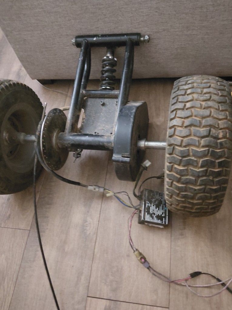 Electric Chain Driven Rear End for Sale in San Antonio, TX - OfferUp