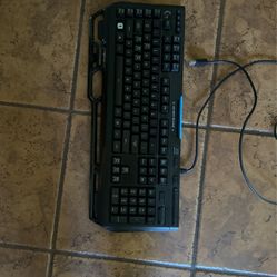 Logitech G910 Keyboard